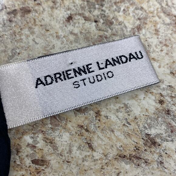 Adrienne Landau Studio vintage silk wrap or scarf - Picture 3 of 4